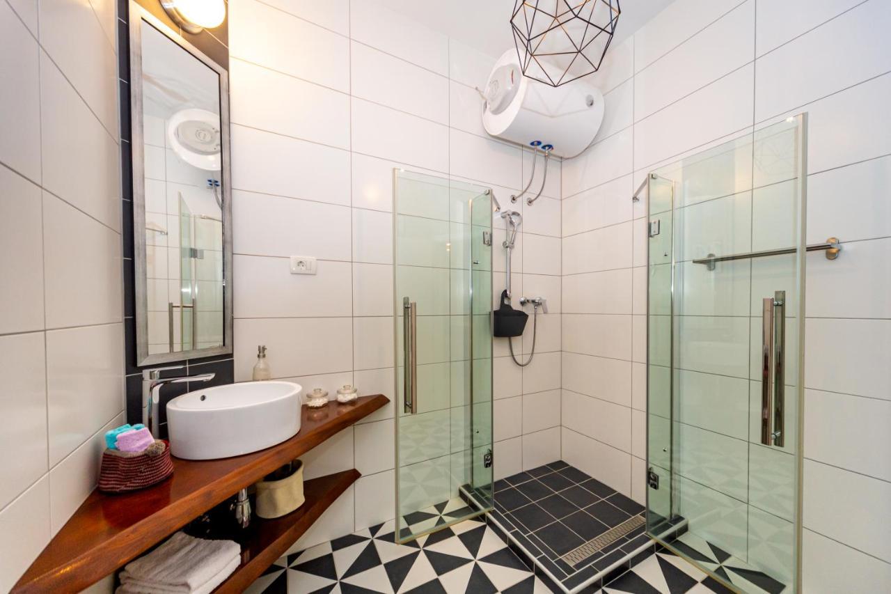 Апартаменты Studio Apartman Baronessa Adriana Риека Экстерьер фото
