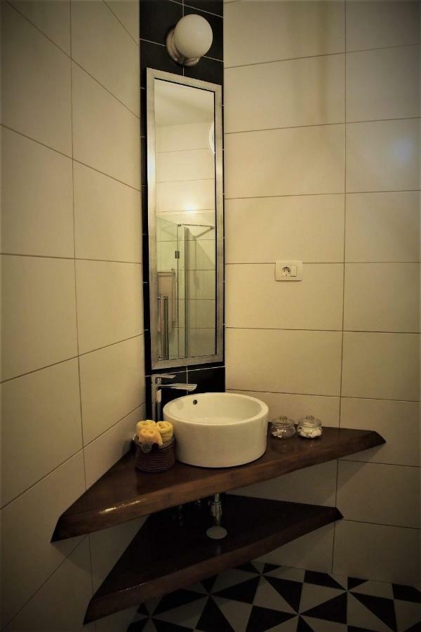 Апартаменты Studio Apartman Baronessa Adriana Риека Экстерьер фото
